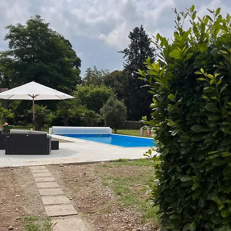 Beautiful Big With Swimming Pool And Nature Grounds Auterrive