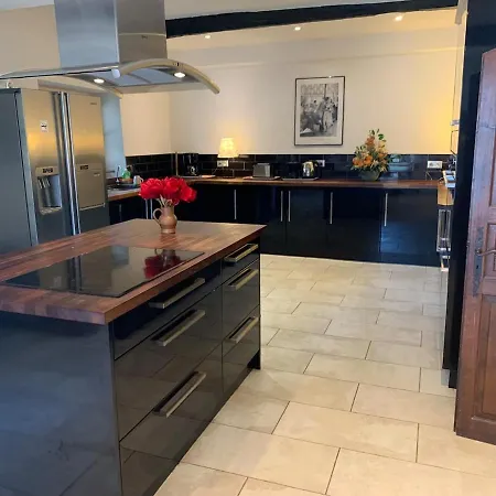 Beautiful Big With Swimming Pool And Nature Grounds Holiday home *