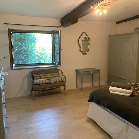 Beautiful Big With Swimming Pool And Nature Grounds *